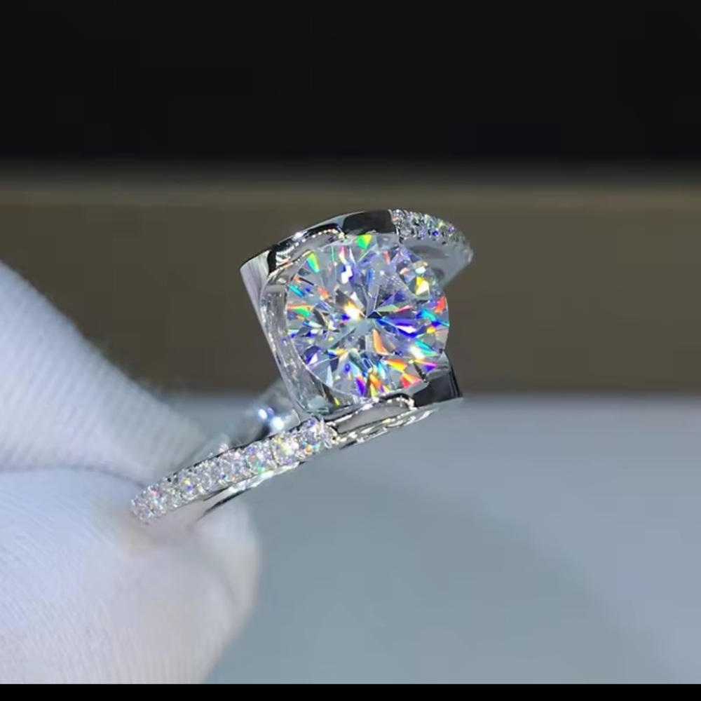 Sterling Silver & Moissanite Halo Twist Engagement Ring Size 7